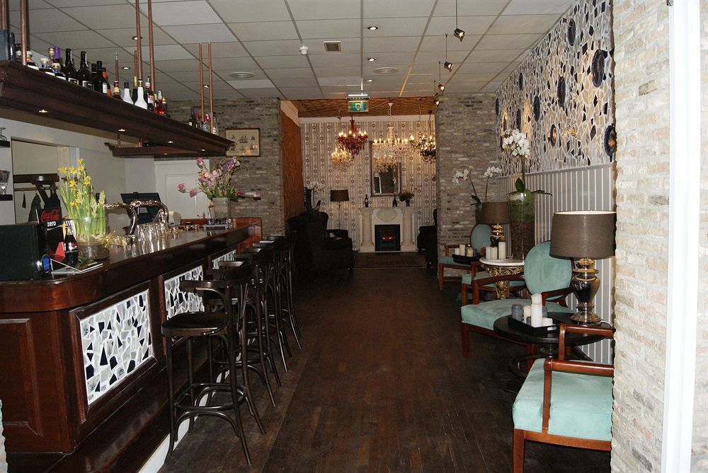 Johannes Vermeer Hotel 3*